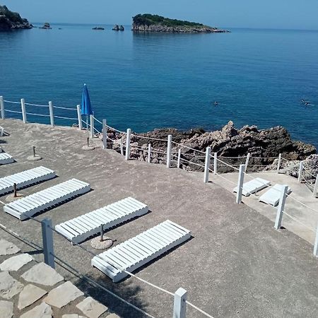 Apartmani Lux Sea Utjeha Esterno foto