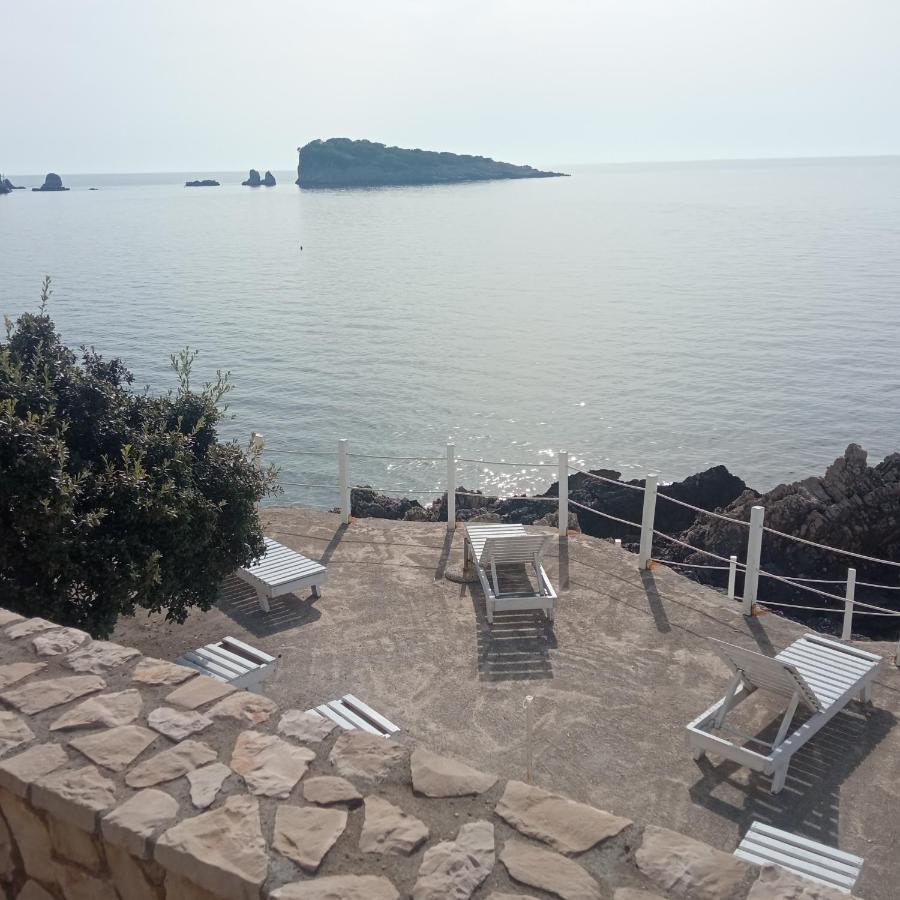 Apartmani Lux Sea Utjeha Esterno foto