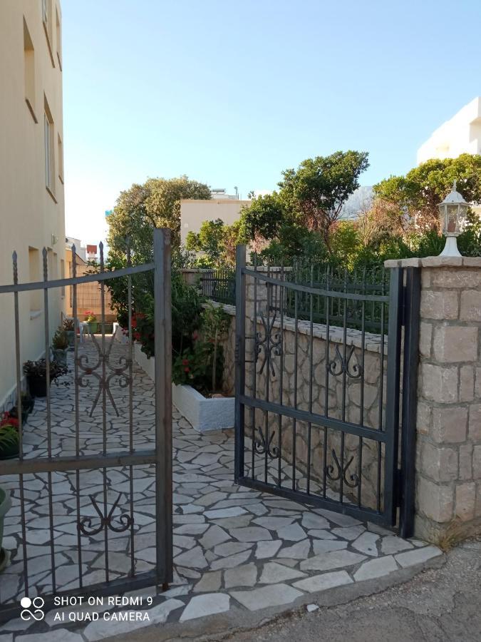 Apartmani Lux Sea Utjeha Esterno foto